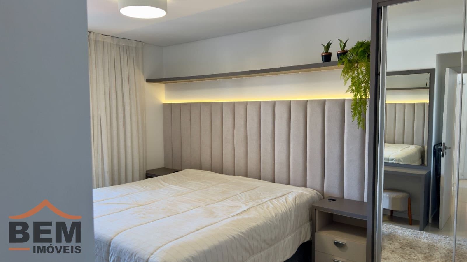 Apartamento para Venda com 3 quartos e 146m² no bairro Gravatá, em Navegantes