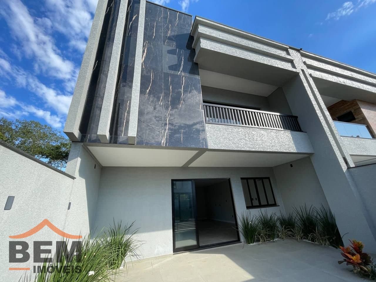 Casa para Venda com 3 quartos e 169m² no bairro Bairro Areias, em Camboriú