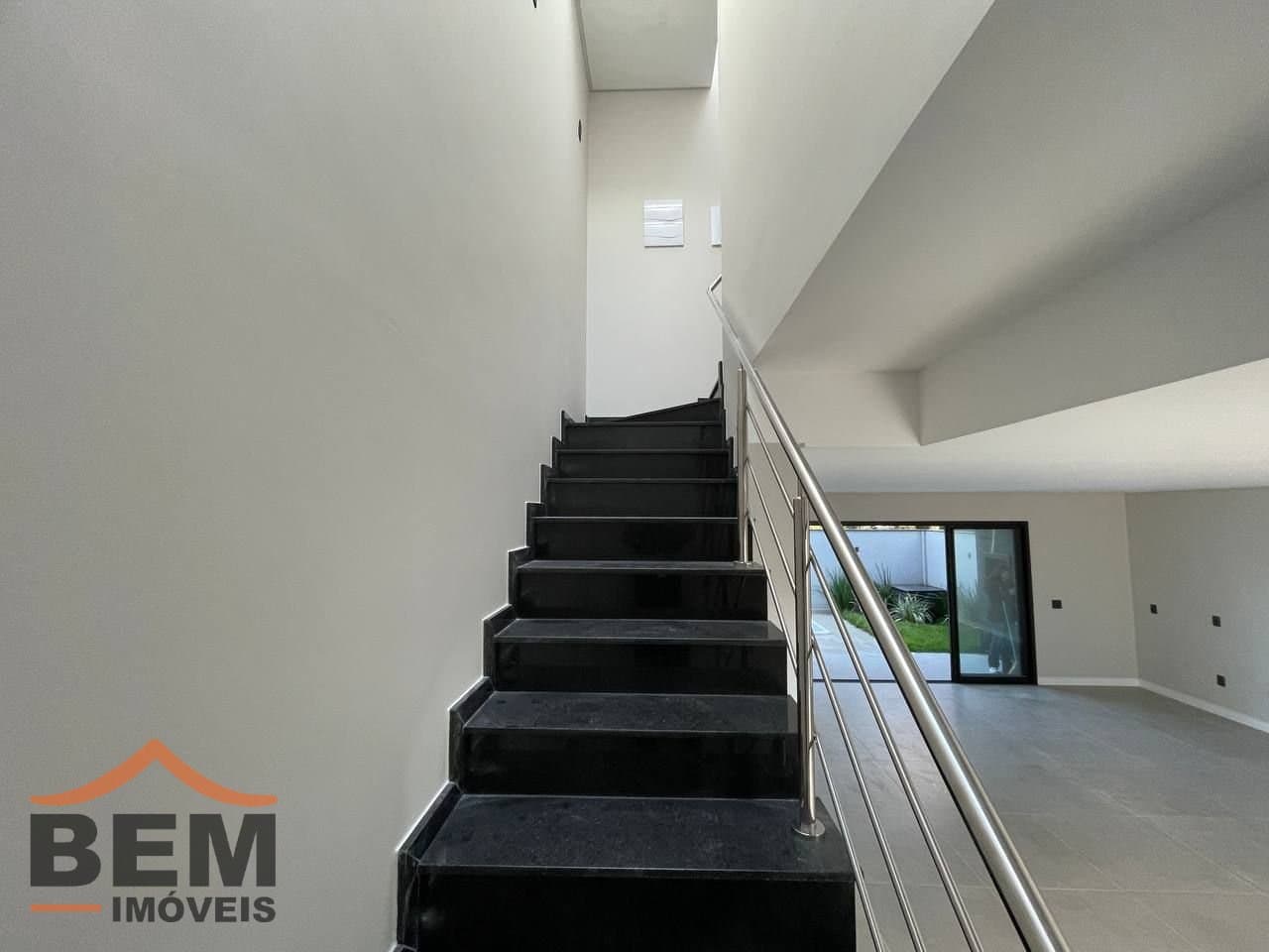 Casa para Venda com 3 quartos e 169m² no bairro Bairro Areias, em Camboriú