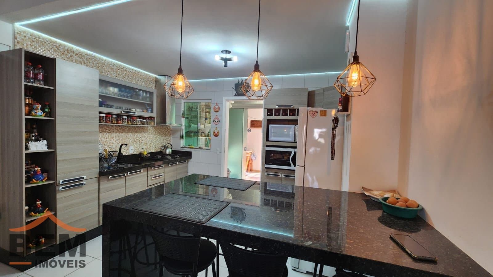 Casa para Venda com 2 quartos e 60m² no bairro Centro, em Camboriú