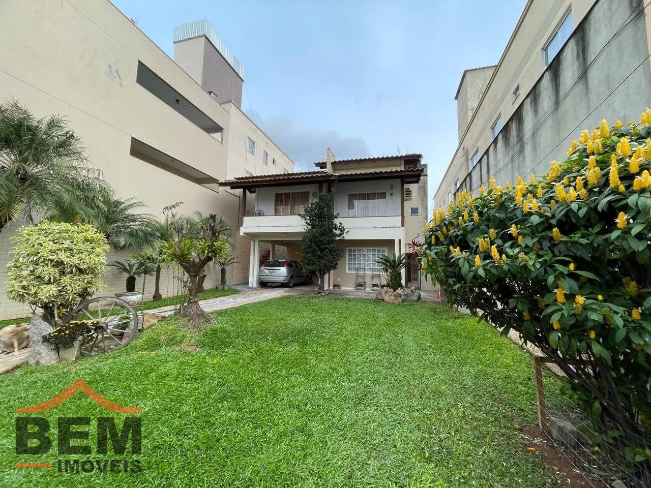 Casa para Venda com 2 quartos e 230m² no bairro Bairro Areias, em Camboriú