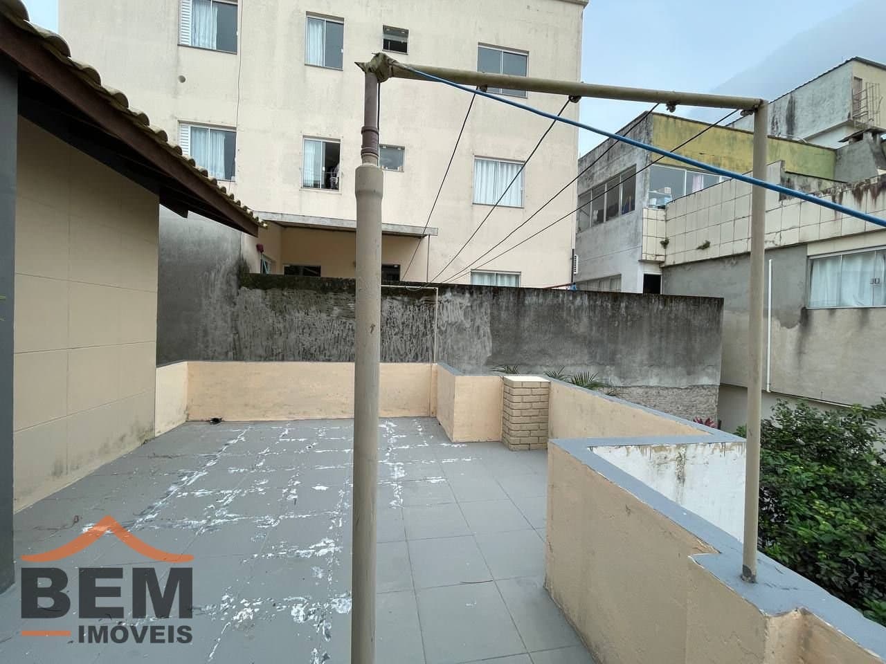 Casa para Venda com 2 quartos e 230m² no bairro Bairro Areias, em Camboriú