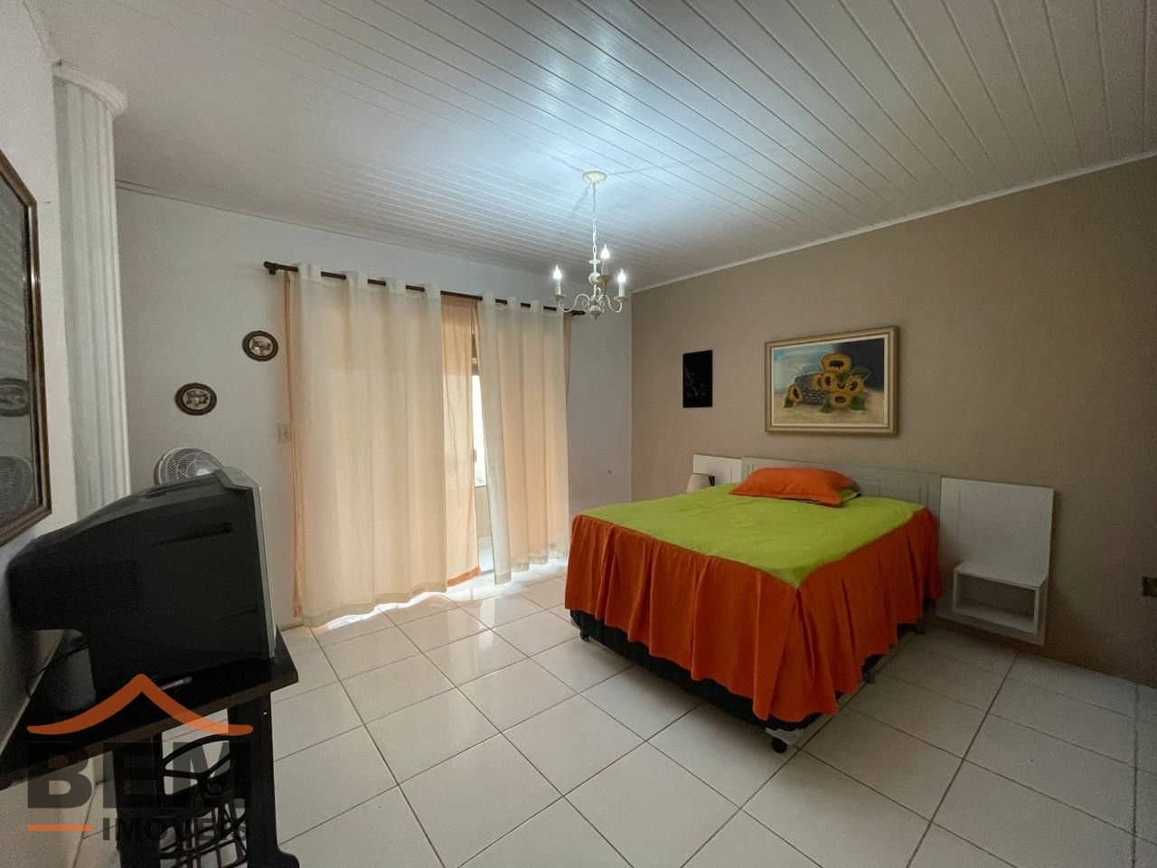 Casa para Venda com 2 quartos e 230m² no bairro Bairro Areias, em Camboriú