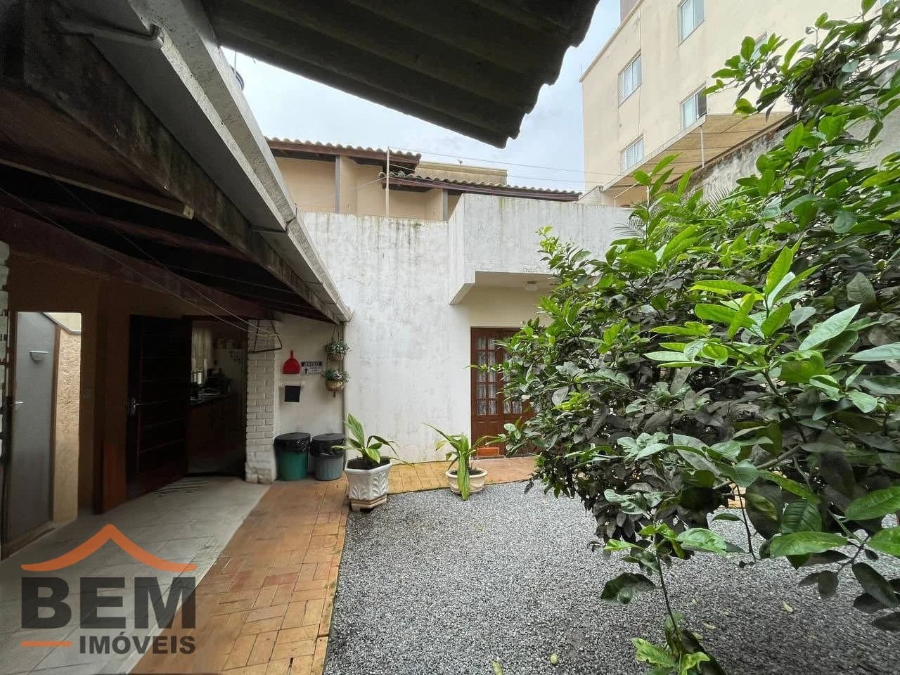 Casa para Venda com 2 quartos e 230m² no bairro Bairro Areias, em Camboriú
