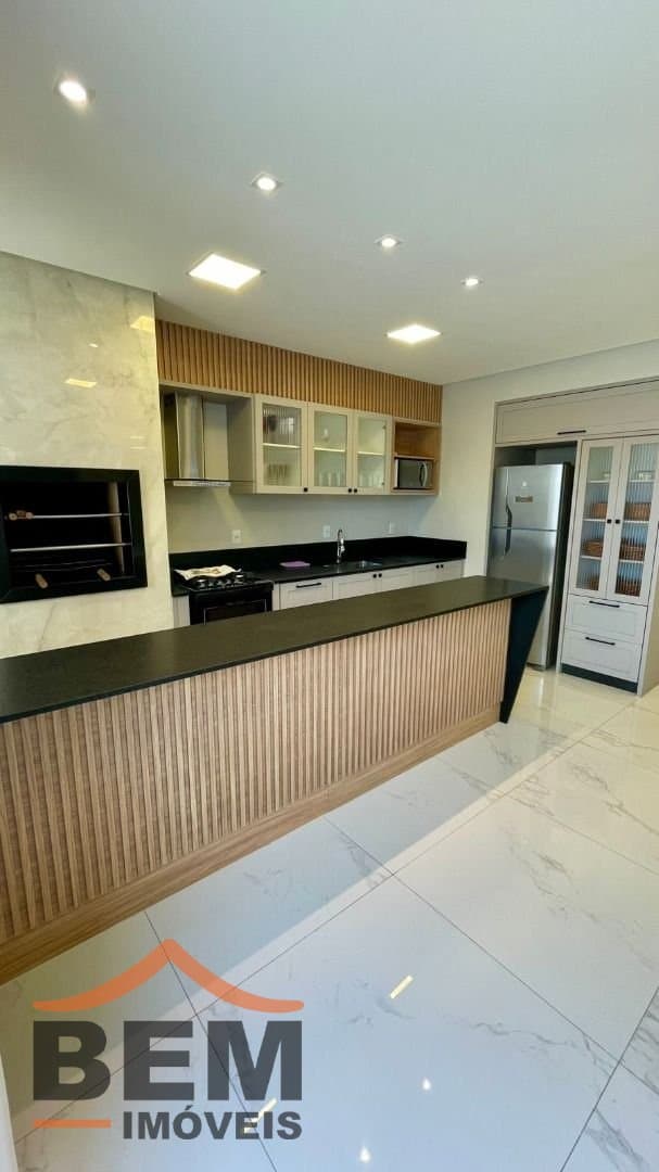 Apartamento para Venda com 2 quartos e 72m² no bairro Tabuleiro, em Camboriú