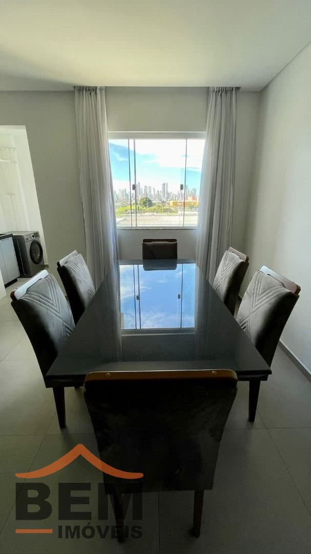 Apartamento para Venda com 2 quartos e 72m² no bairro Tabuleiro, em Camboriú