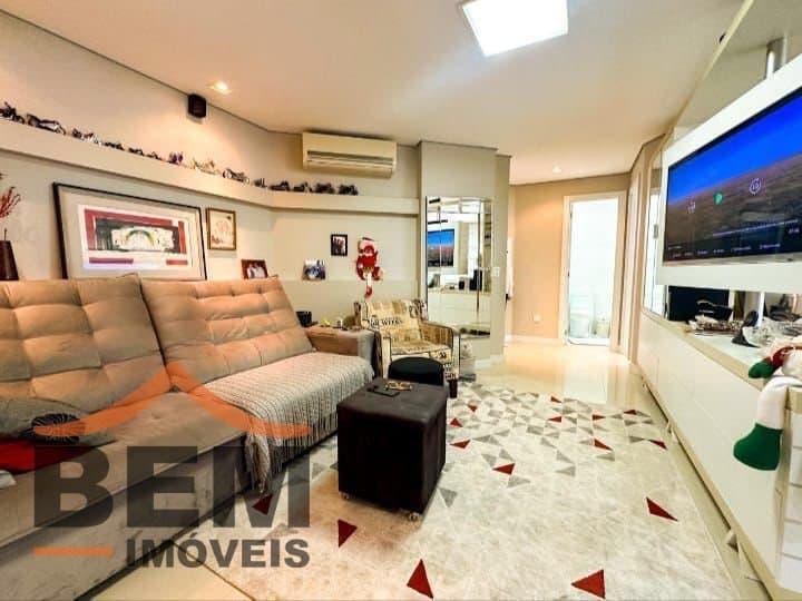 Apartamento para Venda com 3 quartos e 96m² no bairro Pioneiros, em Balneário Camboriú