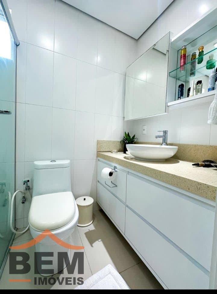 Apartamento para Venda com 3 quartos e 96m² no bairro Pioneiros, em Balneário Camboriú