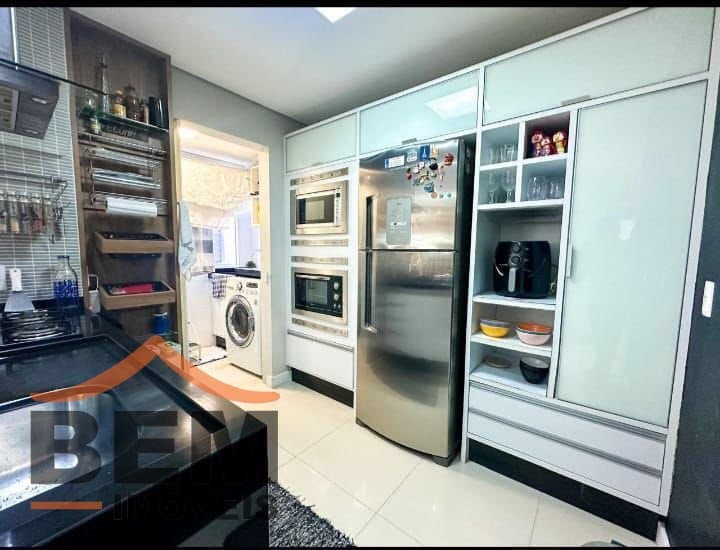 Apartamento para Venda com 3 quartos e 96m² no bairro Pioneiros, em Balneário Camboriú