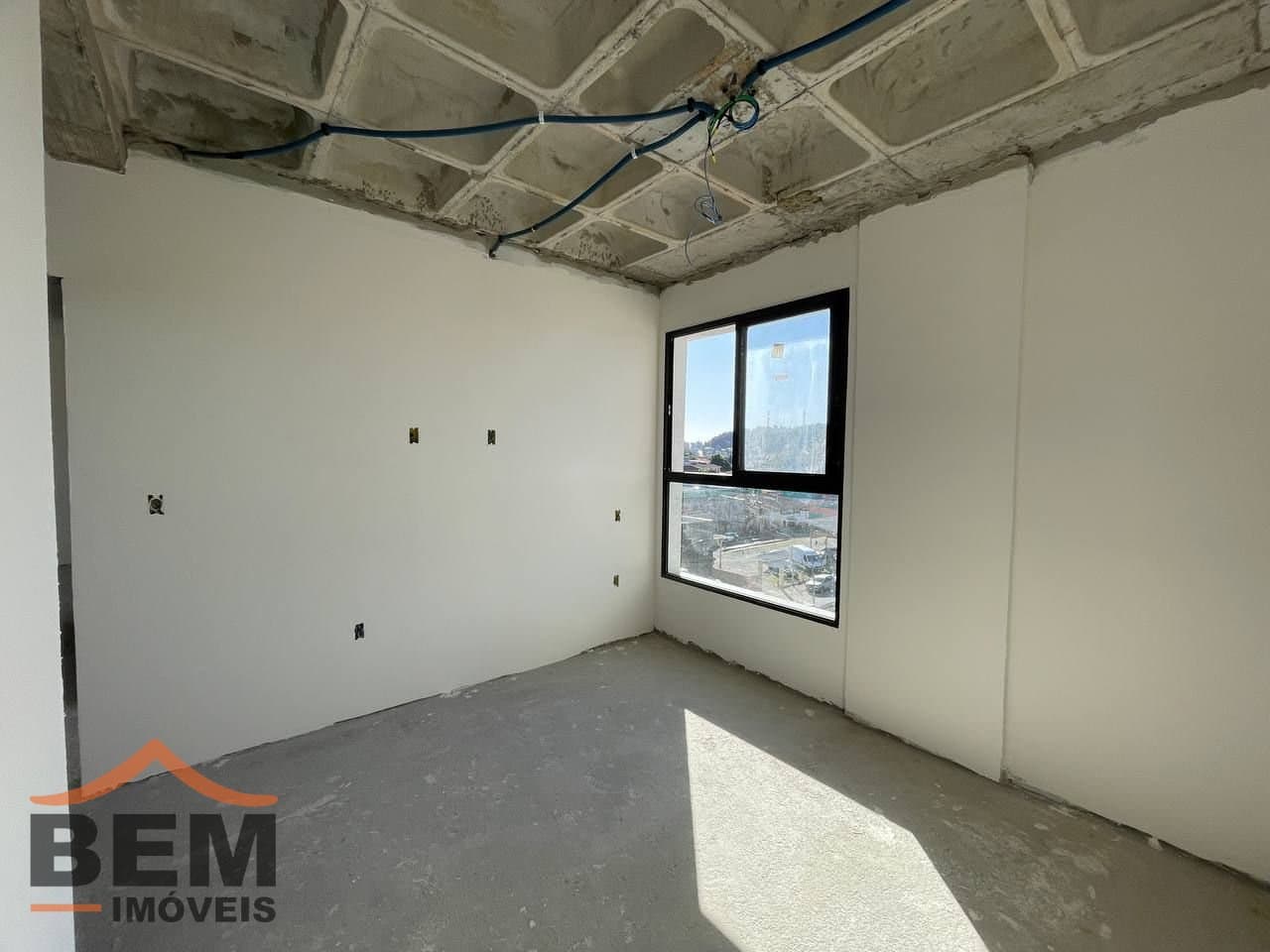 Apartamento para Venda com 3 quartos e 82m² no bairro Centro, em Camboriú