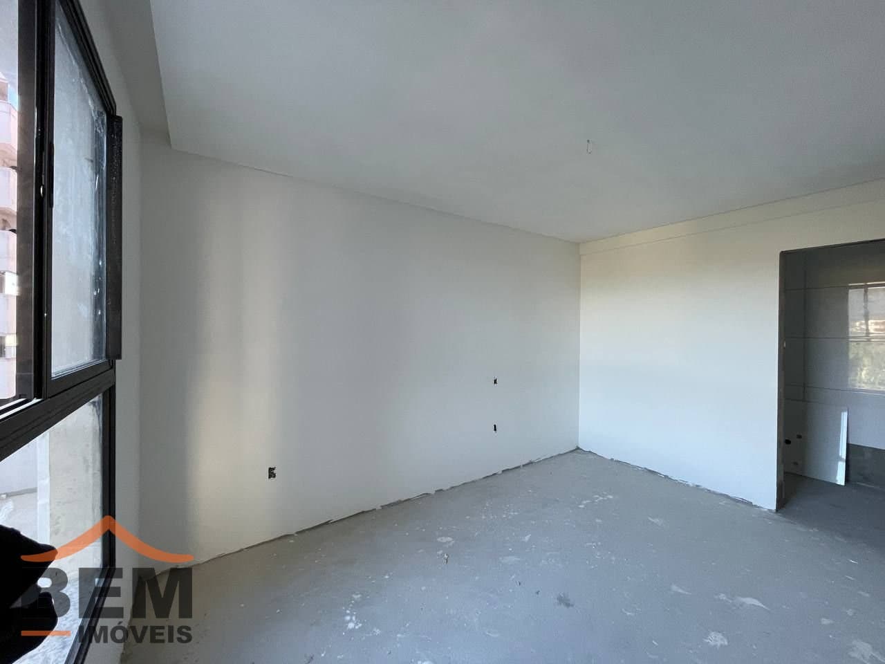 Apartamento para Venda com 2 quartos e 75m² no bairro Centro, em Camboriú