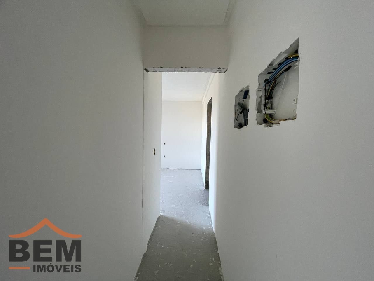 Apartamento para Venda com 2 quartos no bairro Centro, em Camboriú