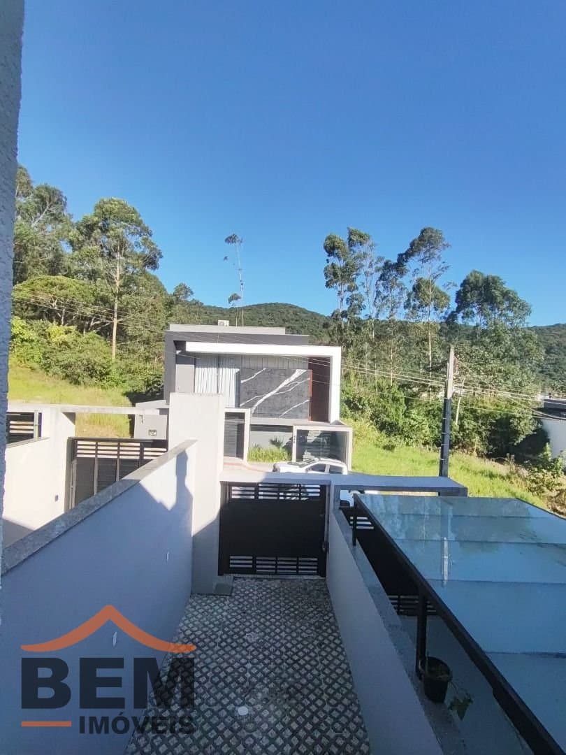 Casa para Venda com 3 quartos e 115m² no bairro Ressacada, em Itajaí