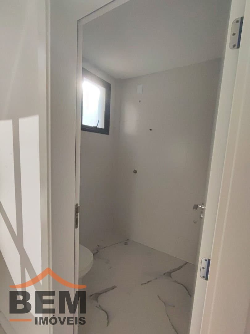Casa para Venda com 3 quartos e 115m² no bairro Ressacada, em Itajaí