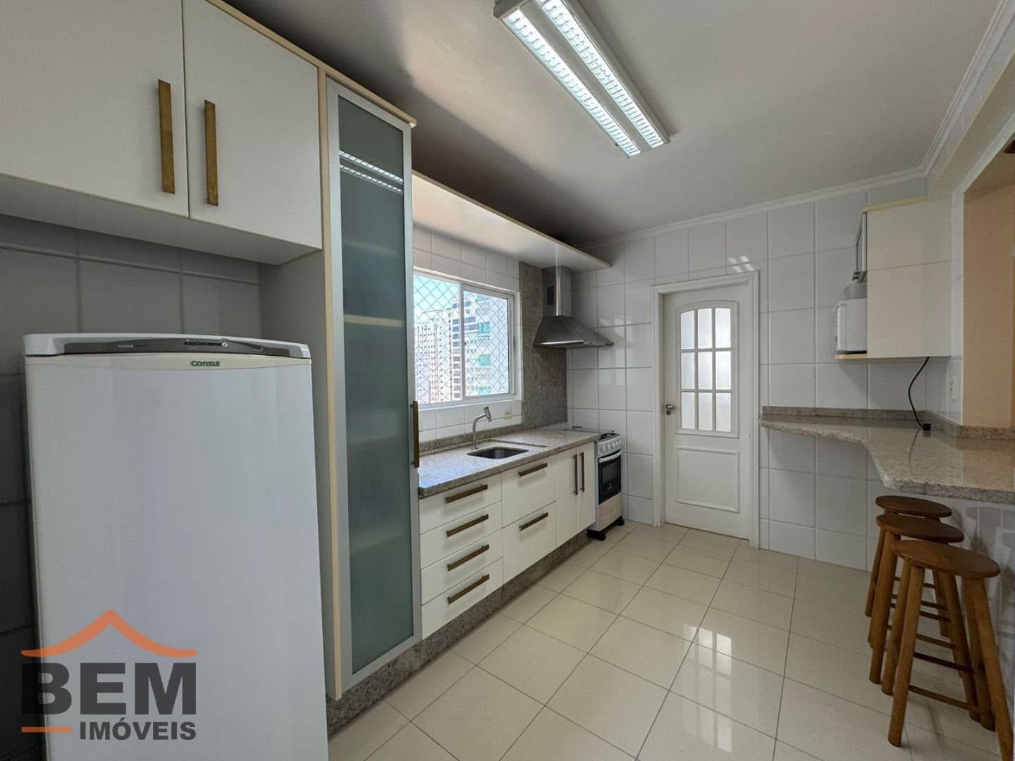 Apartamento para Venda com 2 quartos e 95m² no bairro Centro, em Balneário Camboriú