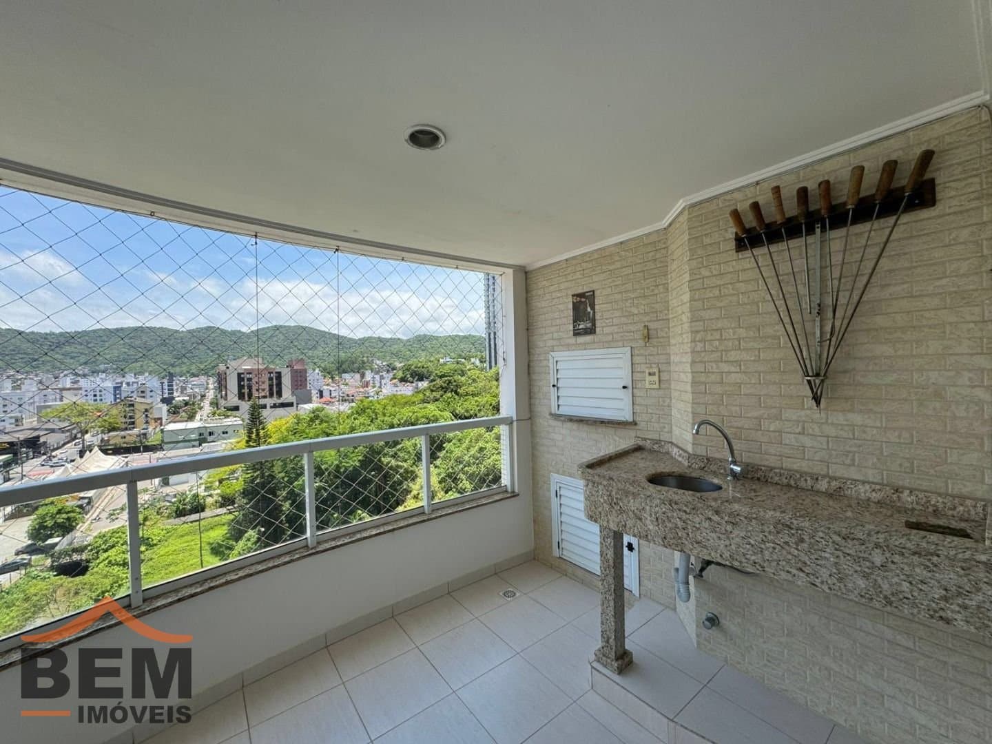 Apartamento para Venda com 2 quartos e 95m² no bairro Centro, em Balneário Camboriú