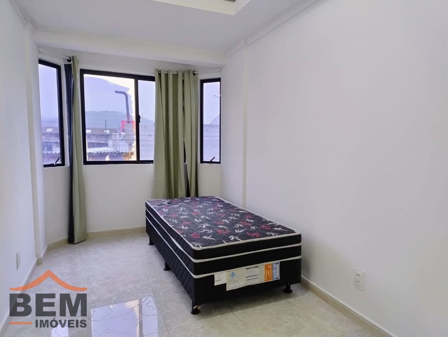 Casa para Venda com 9 quartos e 400m² no bairro Centro, em Balneário Camboriú