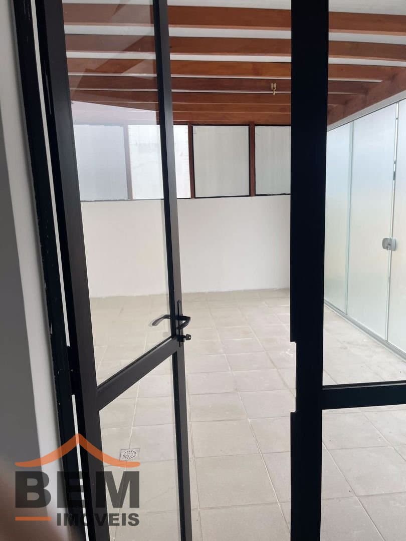 Casa para Venda com 9 quartos e 400m² no bairro Centro, em Balneário Camboriú
