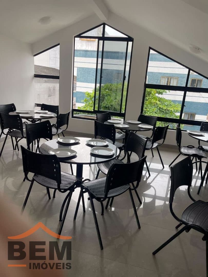 Casa para Venda com 9 quartos e 400m² no bairro Centro, em Balneário Camboriú