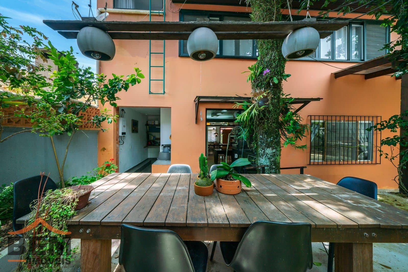 Casa para Venda com 3 quartos e 150m² no bairro Centro, em Bombinhas