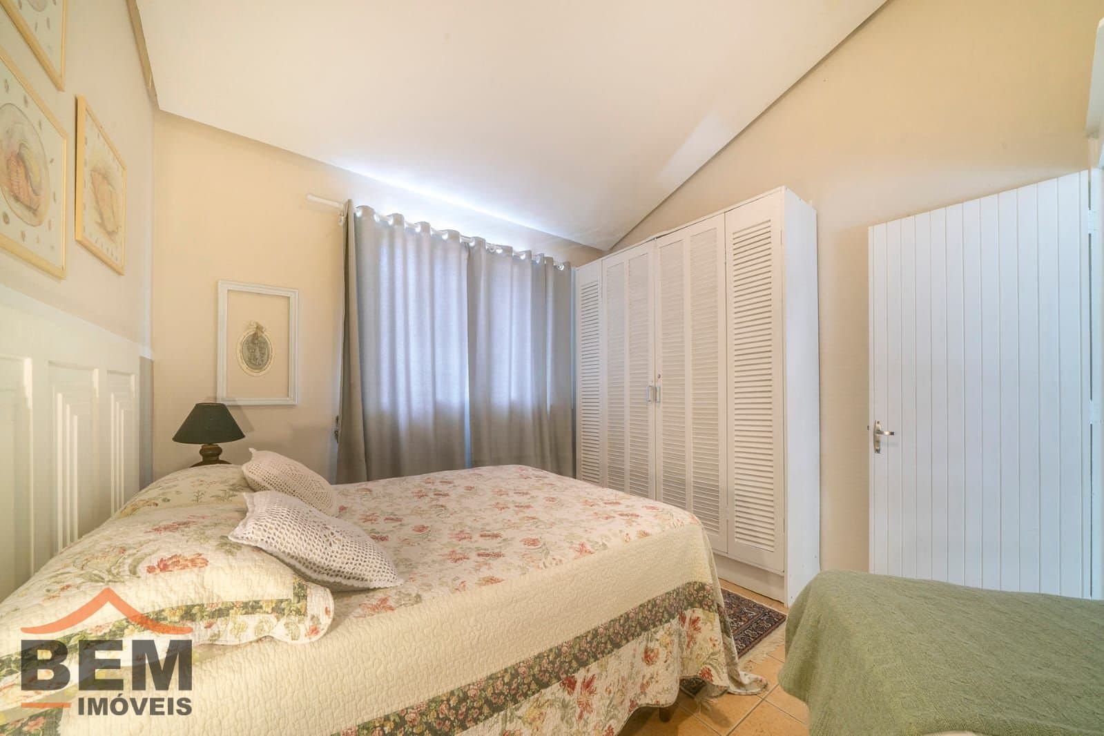 Casa para Venda com 3 quartos e 150m² no bairro Centro, em Bombinhas
