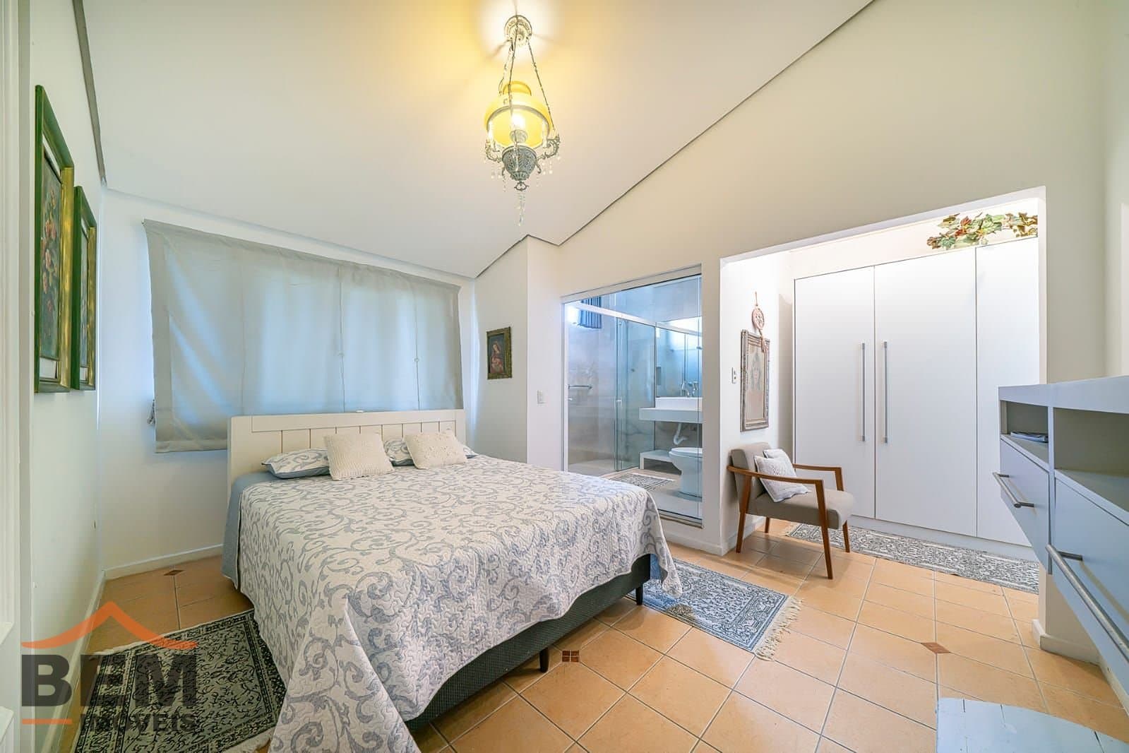 Casa para Venda com 3 quartos e 150m² no bairro Centro, em Bombinhas