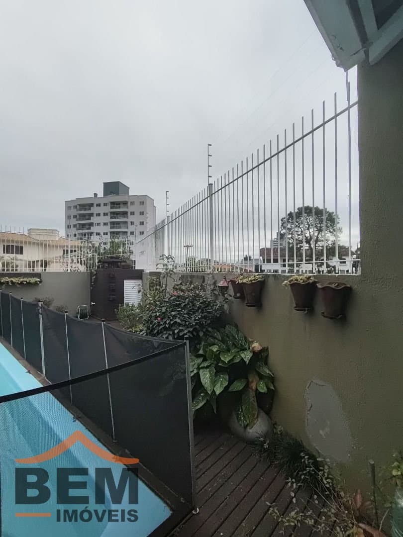 Casa para Venda com 2 quartos e 222m² no bairro Dom Bosco, em Itajaí