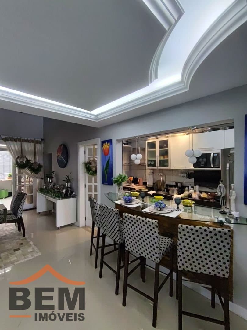 Casa para Venda com 2 quartos e 222m² no bairro Dom Bosco, em Itajaí
