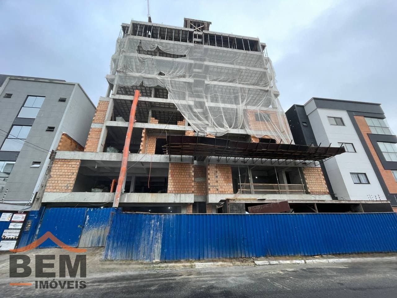 Apartamento para Venda com 2 quartos e 117m² no bairro Areias, em Camboriú