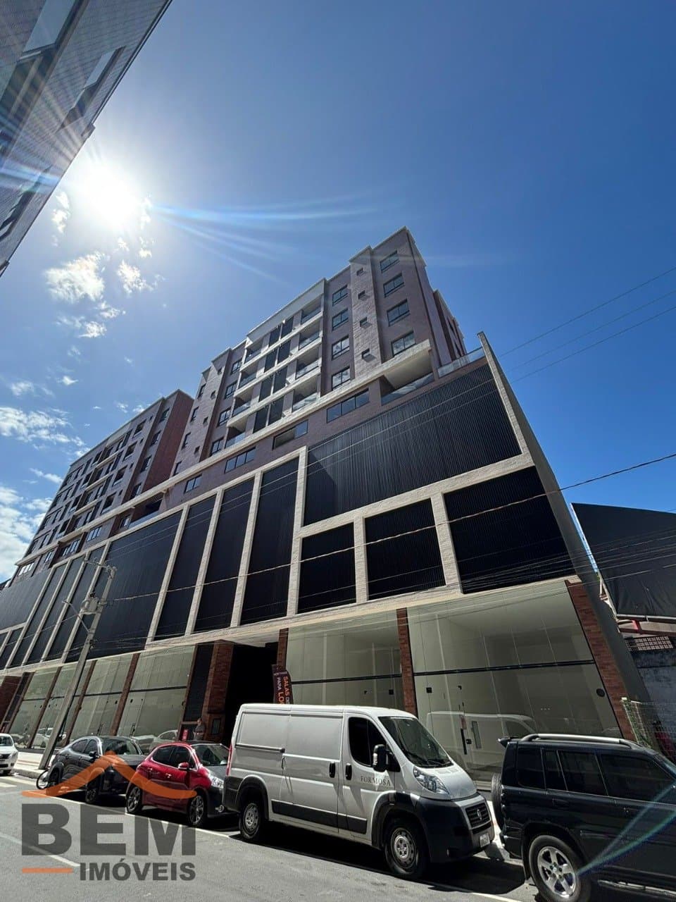 Salas/Conjuntos para Locação com 90m² no bairro Nações, em Balneário Camboriú: 05- FACHADA