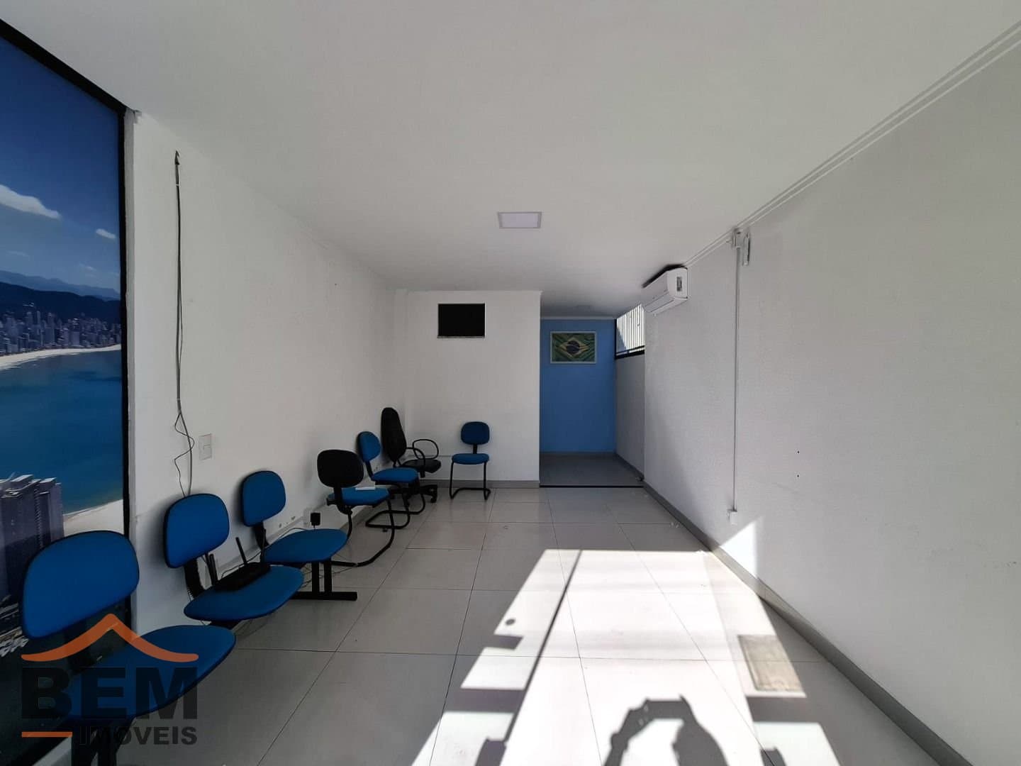Salas/Conjuntos para Locação com 20m² no bairro Nações, em Balneário Camboriú: 02- SALA COMERCIAL 