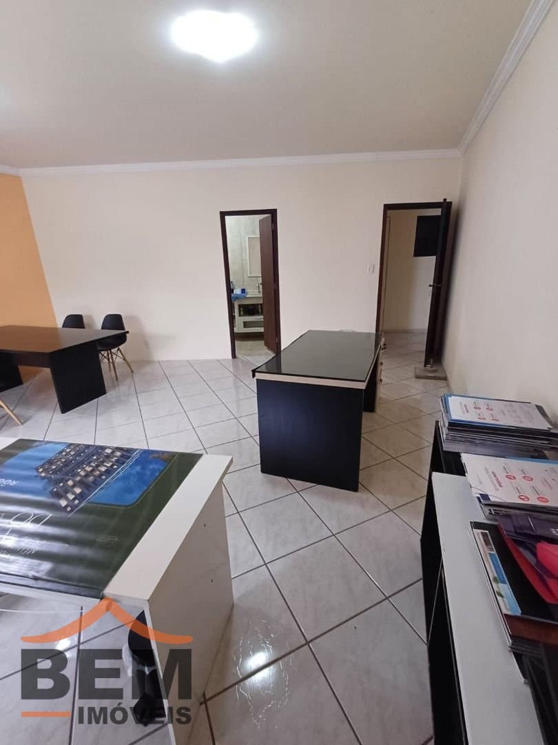 Salas/Conjuntos para Locação com 43m² no bairro Vila Operária, em Itajaí