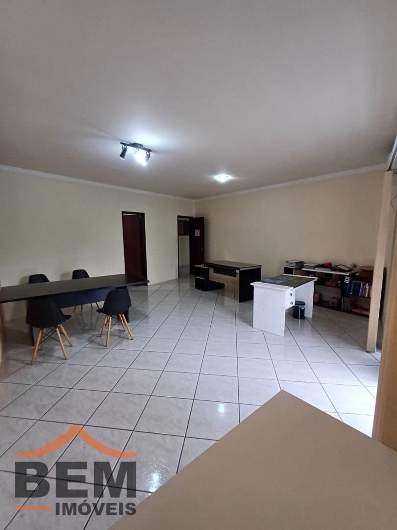 Salas/Conjuntos para Locação com 43m² no bairro Vila Operária, em Itajaí
