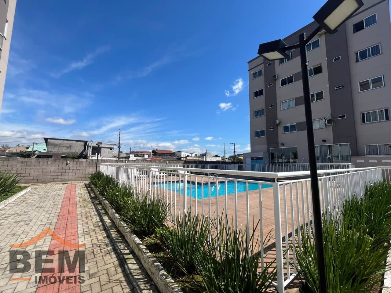 Apartamento para Locação com 2 quartos e 50m² no bairro Cordeiros, em Itajaí