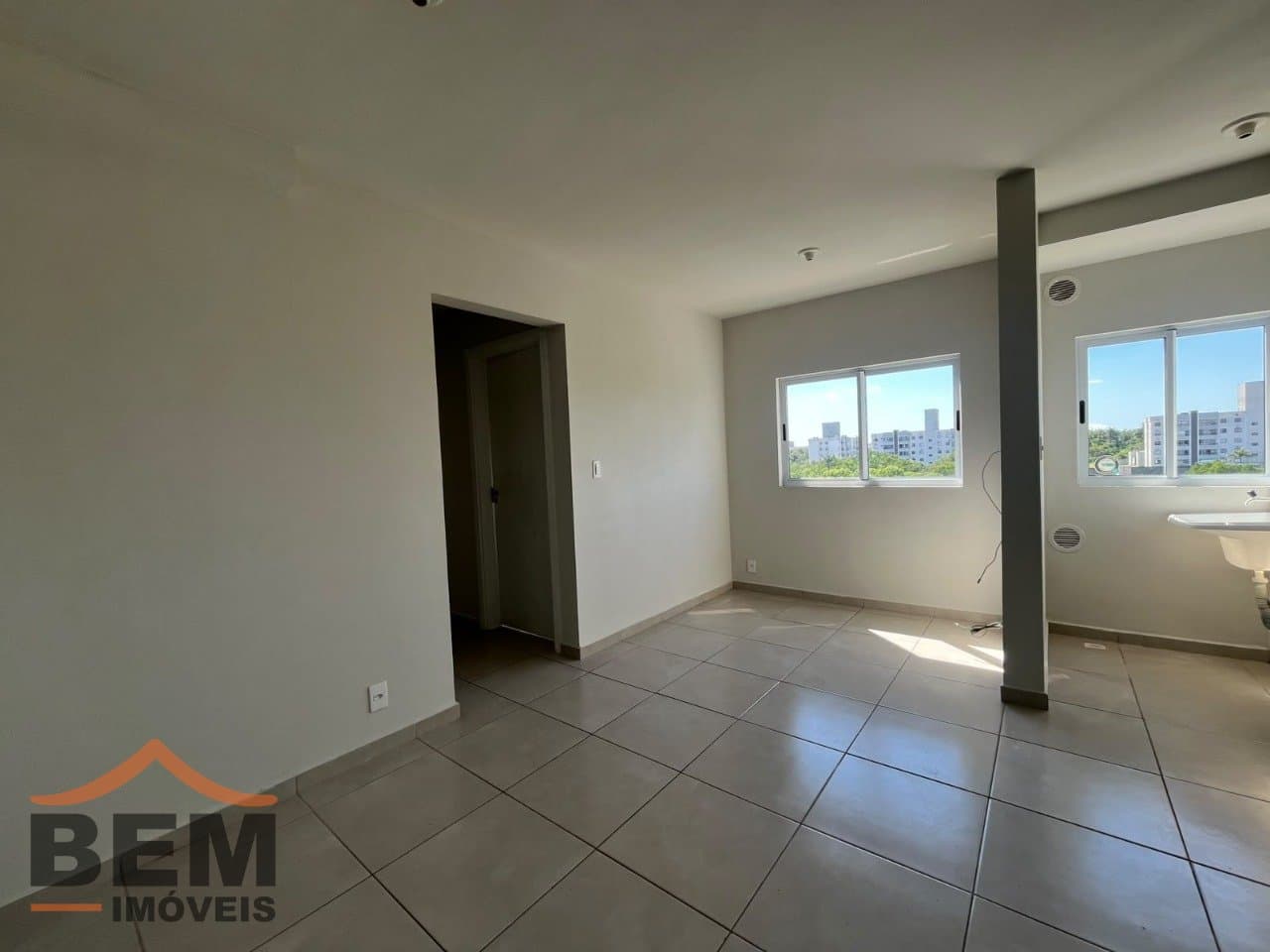 Apartamento para Locação com 2 quartos e 50m² no bairro Cordeiros, em Itajaí
