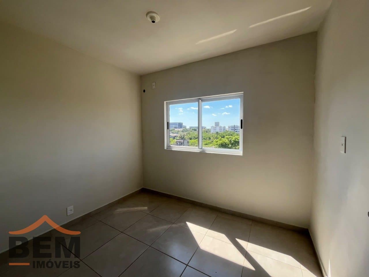 Apartamento para Locação com 2 quartos e 50m² no bairro Cordeiros, em Itajaí