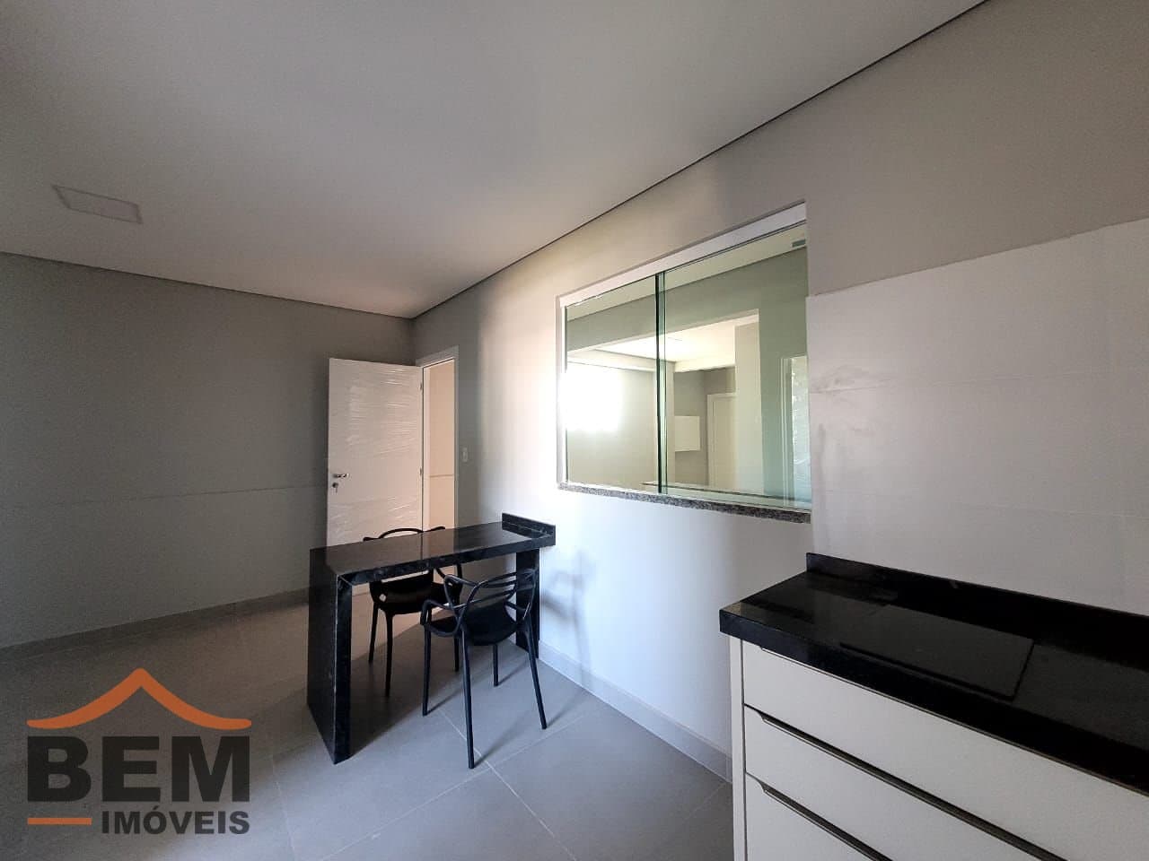 Apartamento para Locação com 1 quarto e 30m² no bairro Dom Bosco, em Itajaí