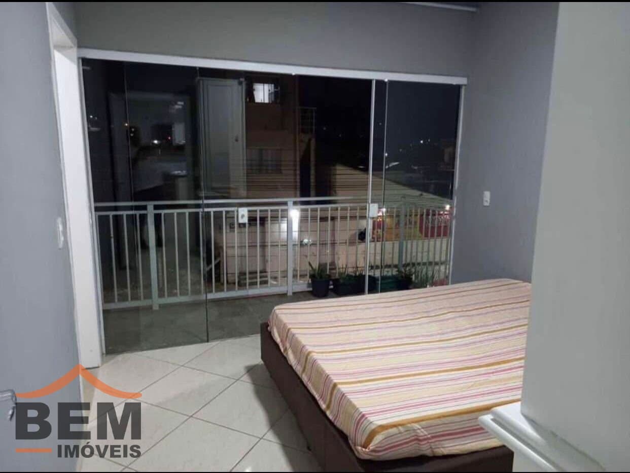 Casa para Venda com 5 quartos e 250m² no bairro Monte Alegre, em Camboriú
