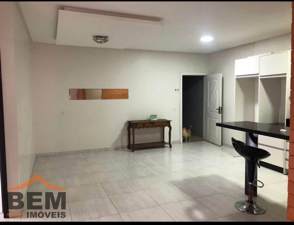 Casa para Venda com 5 quartos e 250m² no bairro Monte Alegre, em Camboriú