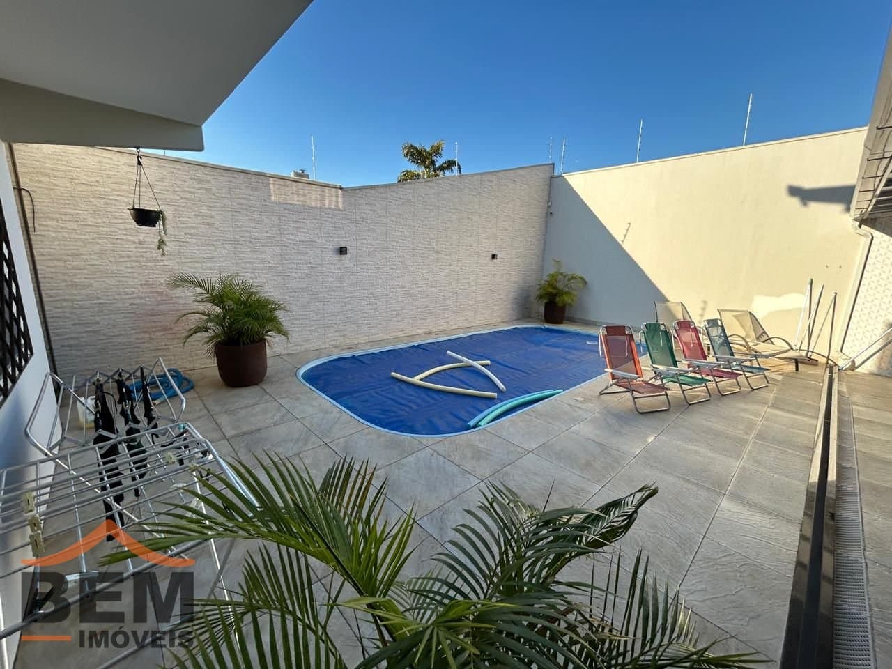 Casa para Venda com 4 quartos e 348m² no bairro Centro, em Camboriú