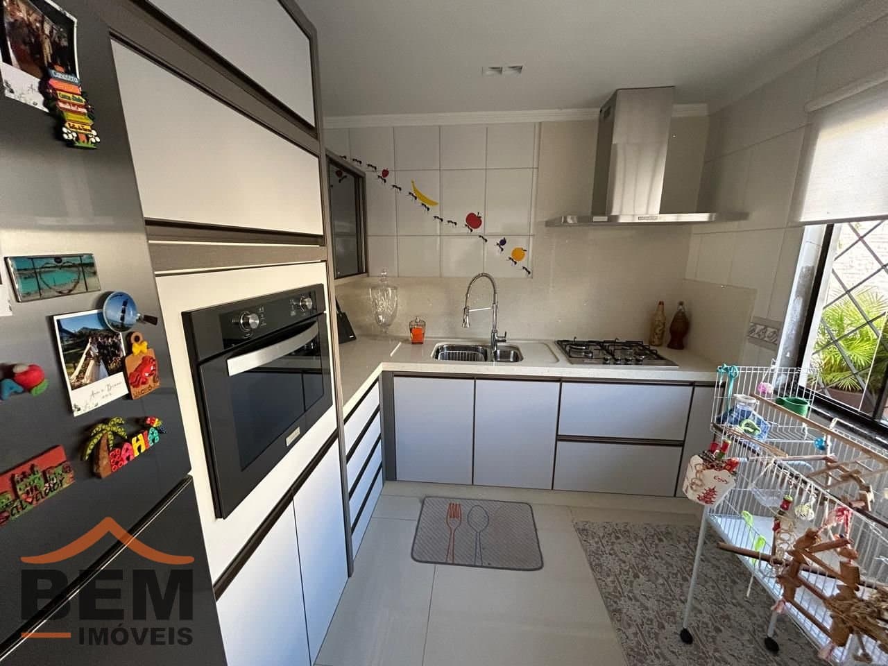 Casa para Venda com 4 quartos e 348m² no bairro Centro, em Camboriú