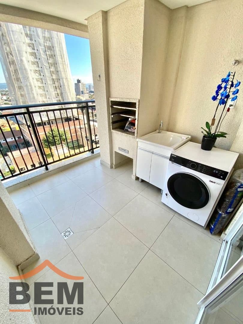 Apartamento para Venda com 2 quartos e 67m² no bairro Vila Operária, em Itajaí