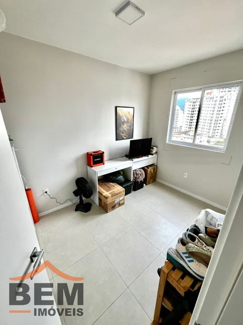 Apartamento para Venda com 2 quartos e 67m² no bairro Vila Operária, em Itajaí