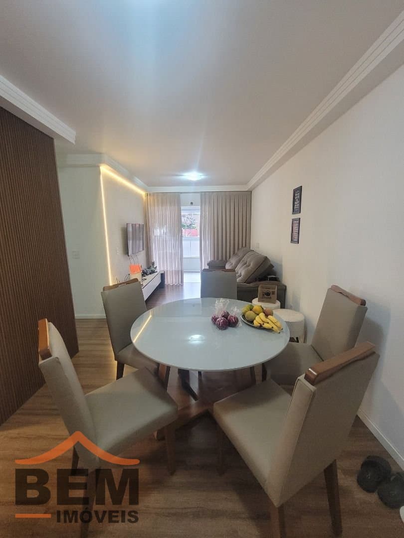 Apartamento para Venda com 3 quartos e 90m² no bairro Tabuleiro, em Camboriú