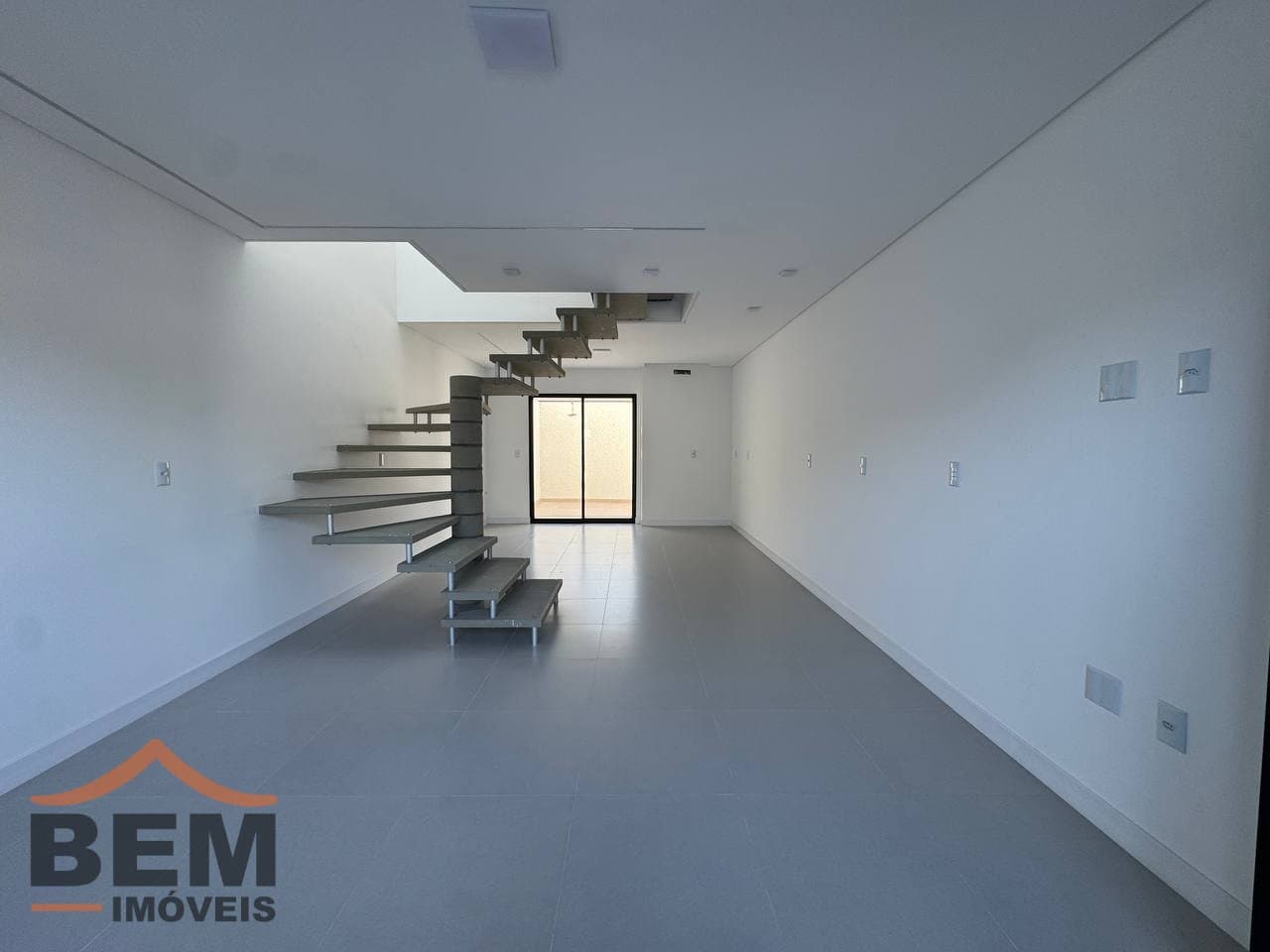 Casa para Venda com 2 quartos e 86m² no bairro Rio Pequeno, em Camboriú