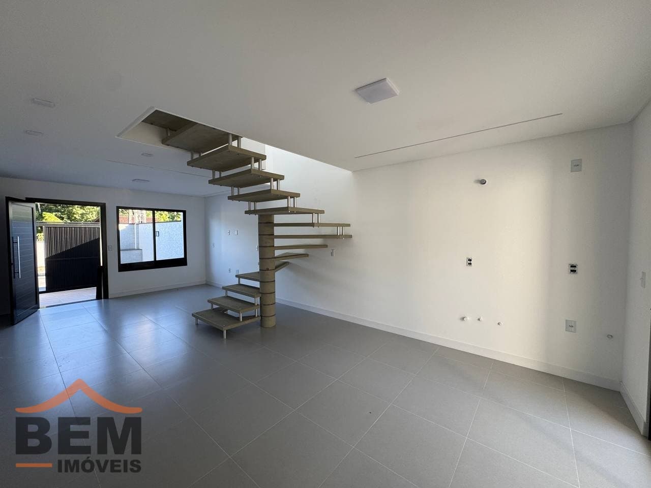 Casa para Venda com 2 quartos e 86m² no bairro Rio Pequeno, em Camboriú