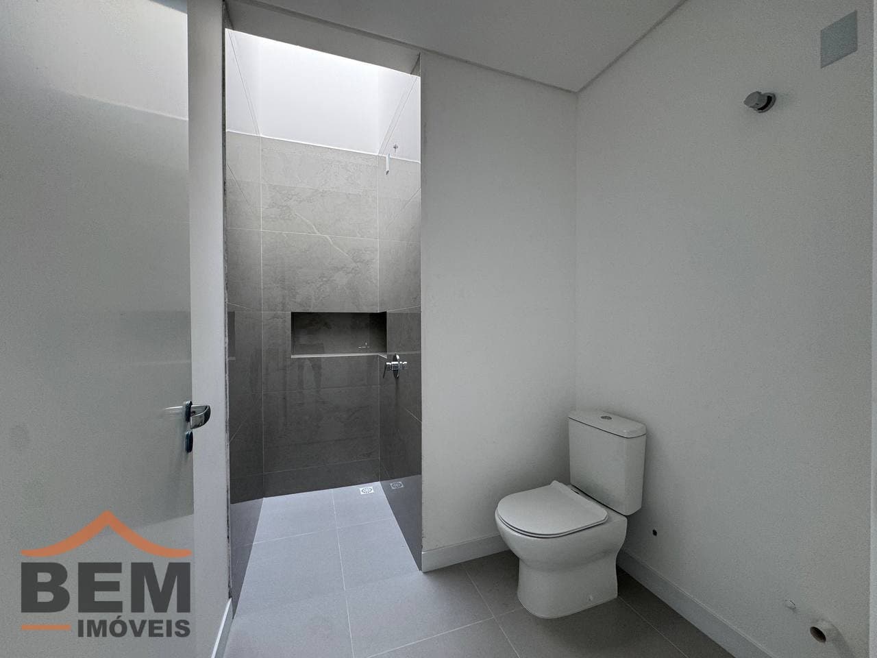Casa para Venda com 2 quartos e 86m² no bairro Rio Pequeno, em Camboriú