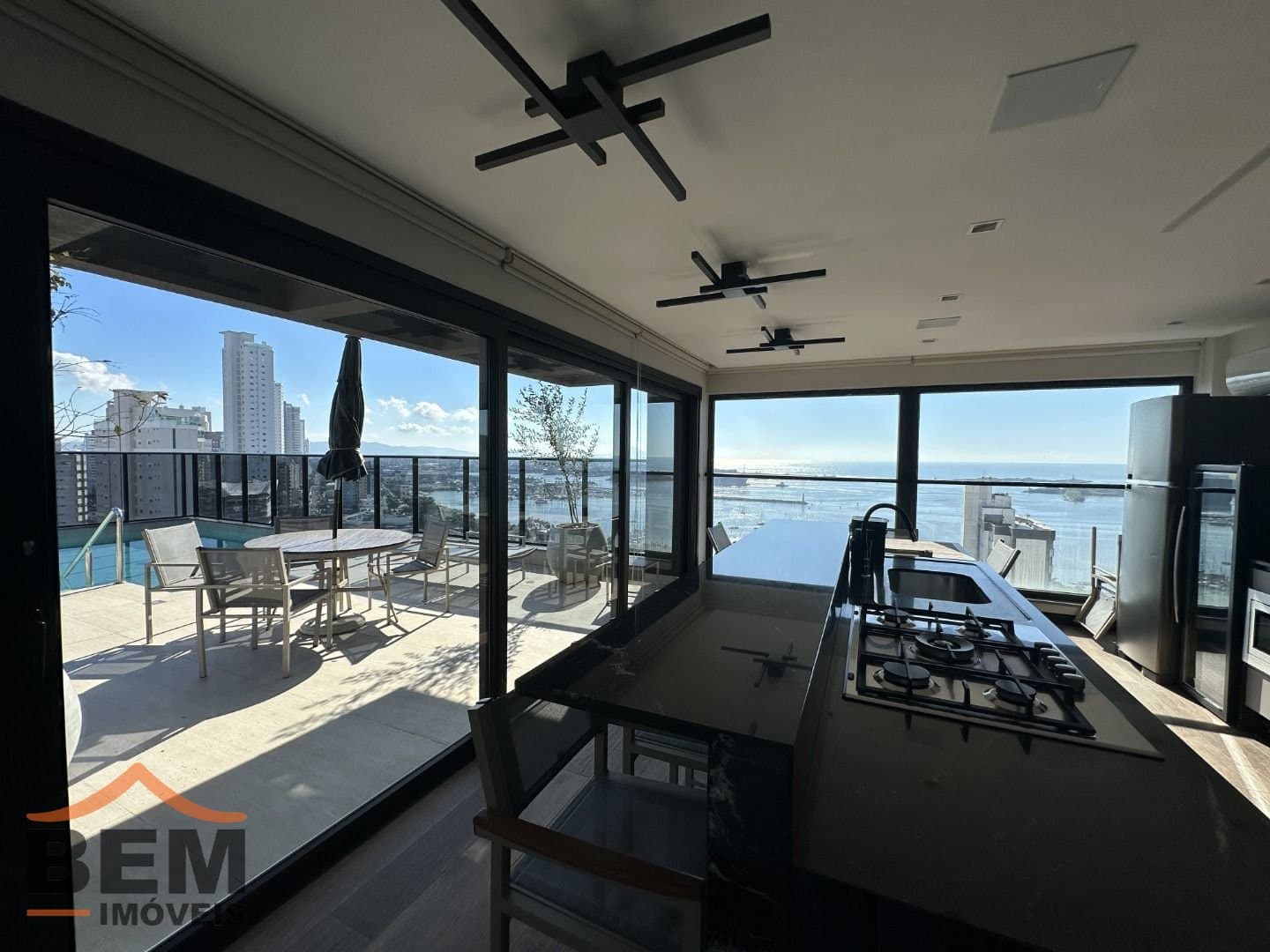 Apartamento para Venda com 2 quartos e 79m² no bairro Fazenda, em Itajaí