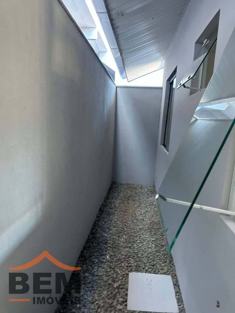 Kitnet para Venda com 1 quarto e 25m² no bairro Santa Regina, em Itajaí