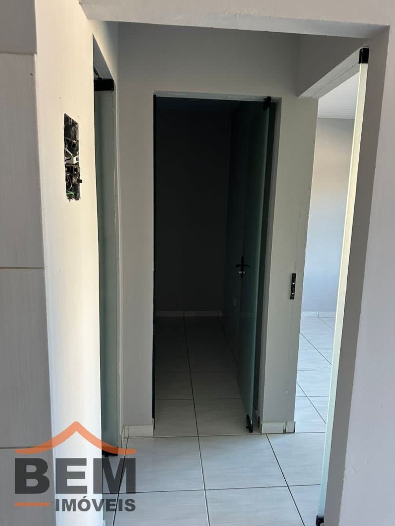 Kitnet para Venda com 1 quarto e 25m² no bairro Santa Regina, em Itajaí